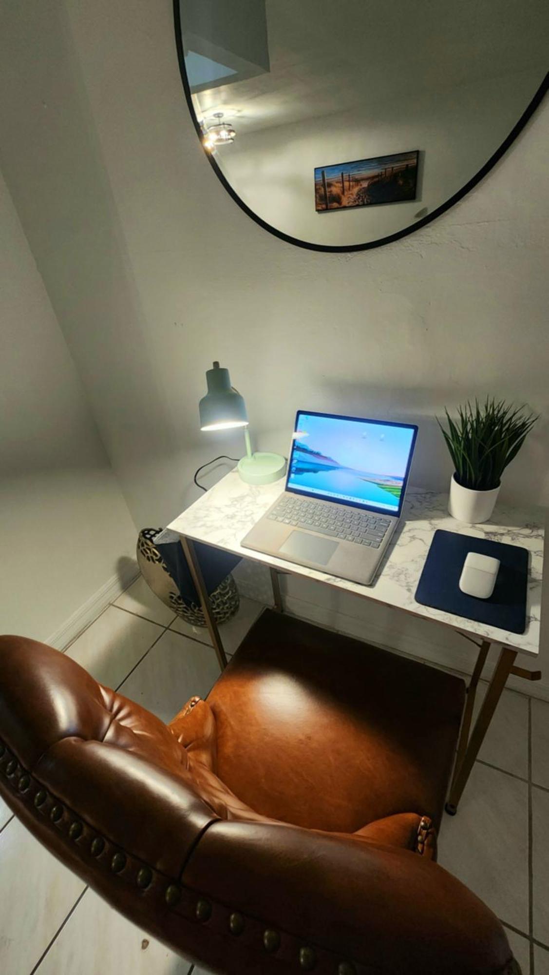 Bayfront Apartment Breathtaking Views- One Bedroom W Balcony- Living Room -Free Parking Miami Beach Buitenkant foto
